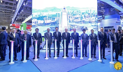 The Chief Executive, Mr Ho Iat Seng, attends the opening ceremony of partner city - Shenzhen Pavilion at the 